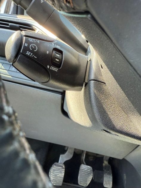 PEUGEOT 208 1.4l VTI 95CV 3P 2012