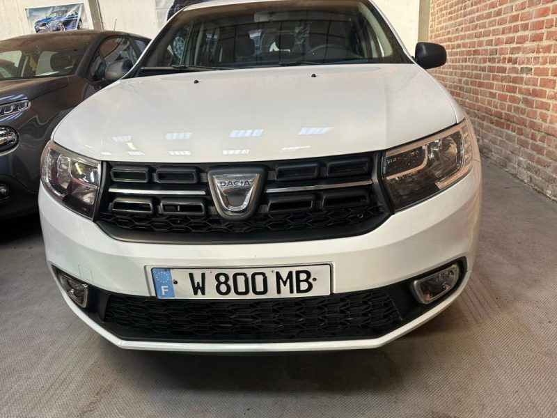 DACIA SANDERO 1.0 SCe 75 73 ch Essence 2017