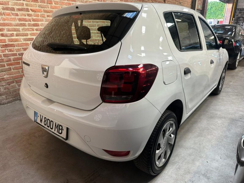 DACIA SANDERO 1.0 SCe 75 73 ch Essence 2017