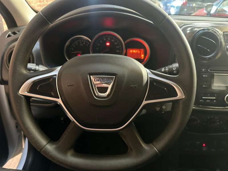 DACIA SANDERO 1.0 SCe 75 73 ch Essence 2017