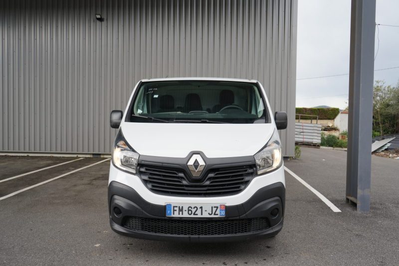 RENAULT TRAFIC 2019
