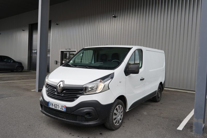 RENAULT TRAFIC 2019