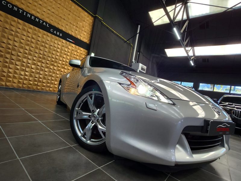 NISSAN 370Z COUPE 3.7 V6 328 PACK AUTO*BOSE*CAMERA*GPS*XENON