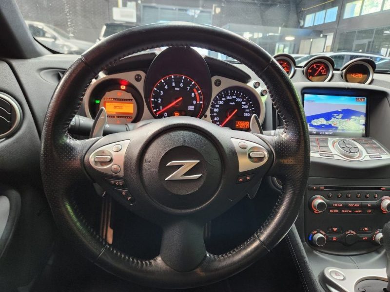 NISSAN 370Z COUPE 3.7 V6 328 PACK AUTO*BOSE*CAMERA*GPS*XENON