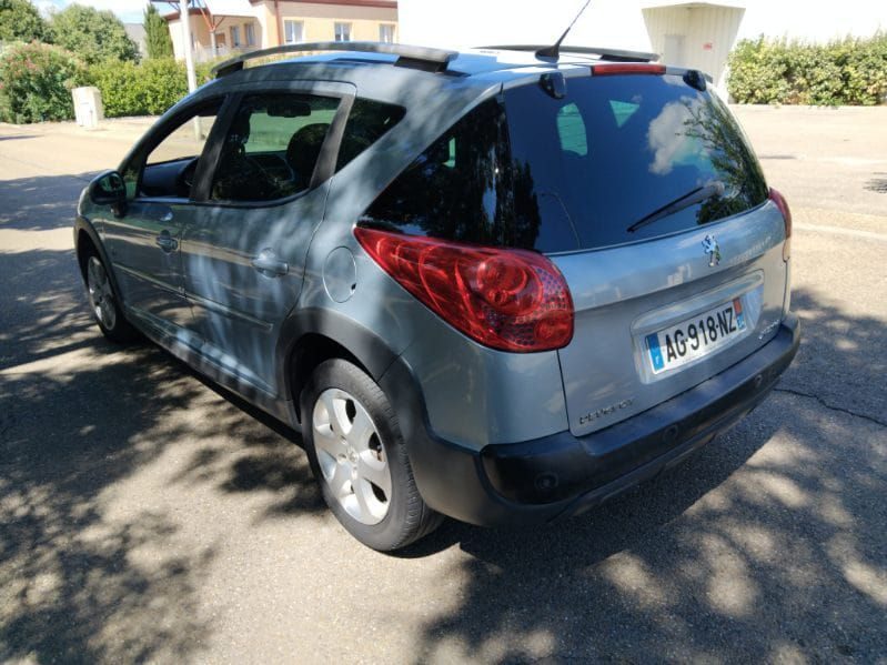 PEUGEOT 207 2009 1.6 hdi 90ch