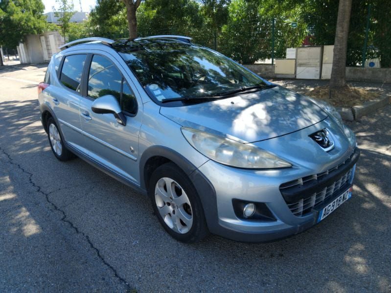 PEUGEOT 207 2009 1.6 hdi 90ch