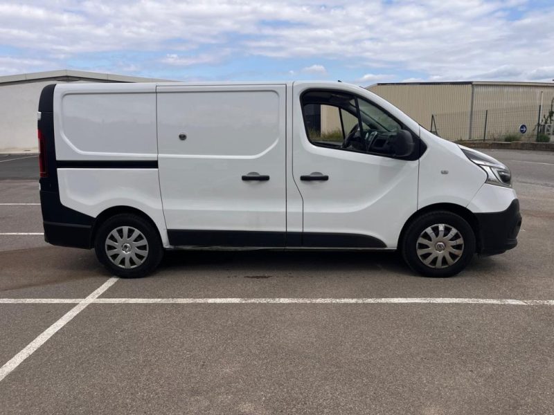 RENAULT TRAFIC L1H1 2.0 dCi 145ch Energy Grand Confort EDC E6