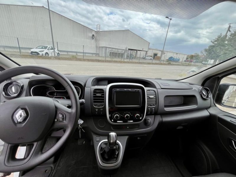 RENAULT TRAFIC L1H1 2.0 dCi 145ch Energy Grand Confort EDC E6