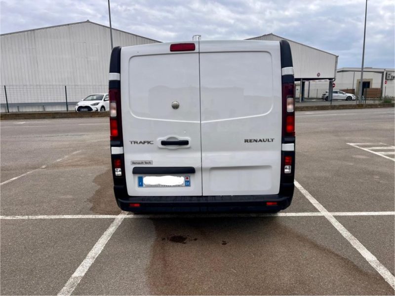 RENAULT TRAFIC L1H1 2.0 dCi 145ch Energy Grand Confort EDC E6
