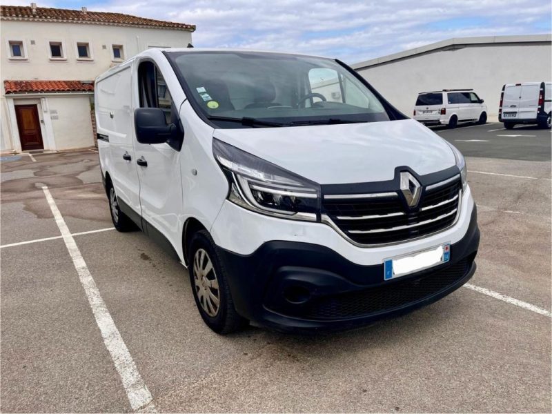 RENAULT TRAFIC L1H1 2.0 dCi 145ch Energy Grand Confort EDC E6