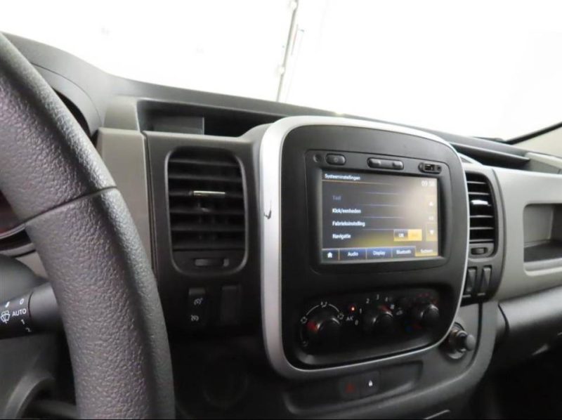 Renault  Trafic L2H1 1.6 DCI 120CH COMFORT