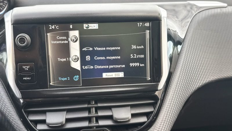 PEUGEOT 2008 1.6 E-HDI BVA ALLURE GARANTIE 6MOIS