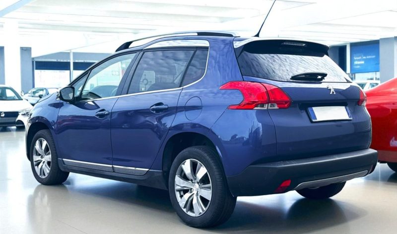 PEUGEOT 2008 1.6 E-HDI BVA ALLURE GARANTIE 6MOIS