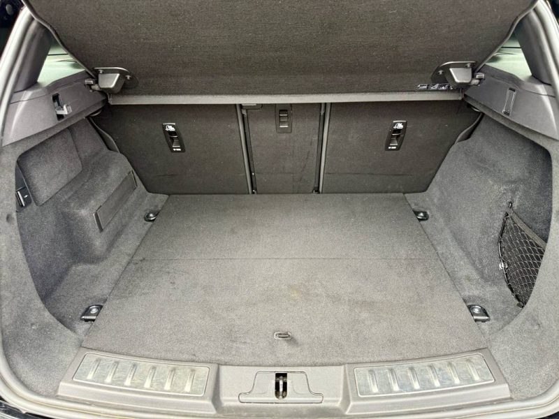 LAND ROVER RANGE ROVER EVOQUE II D200 4WD R-DYNAMIC SE BVA 9