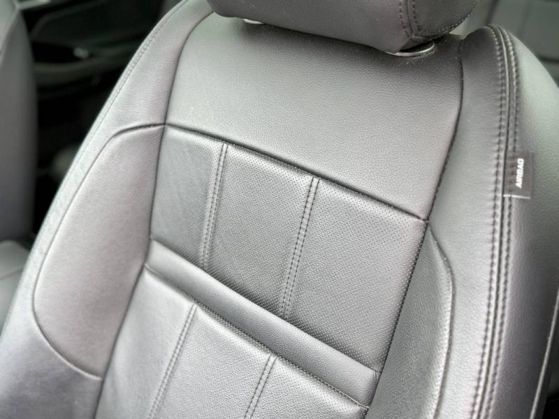 LAND ROVER RANGE ROVER EVOQUE II D200 4WD R-DYNAMIC SE BVA 9