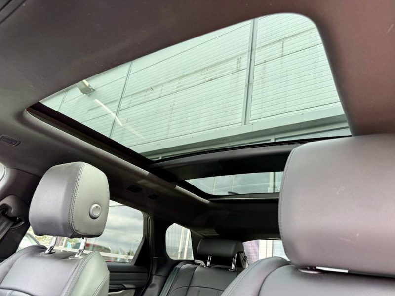 LAND ROVER RANGE ROVER EVOQUE II D200 4WD R-DYNAMIC SE BVA 9