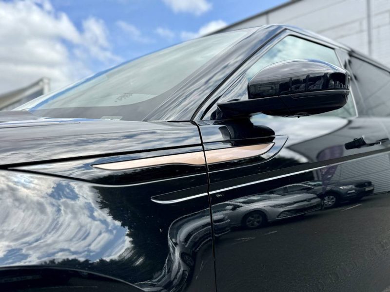 LAND ROVER RANGE ROVER EVOQUE II D200 4WD R-DYNAMIC SE BVA 9