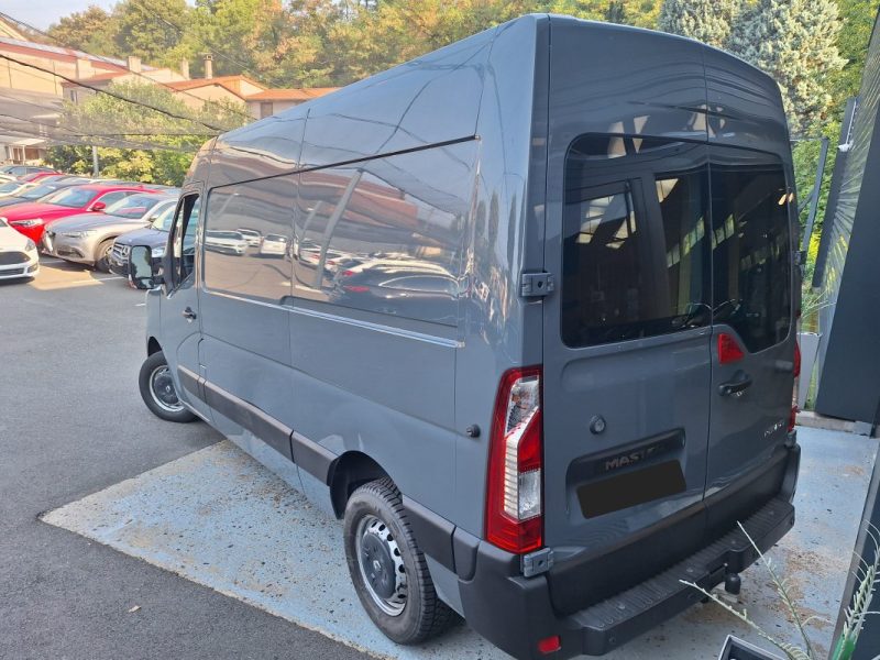 RENAULT MASTER FOURGON 2.3 DCI 180 BVR H2L2 BVR*1°MAIN*