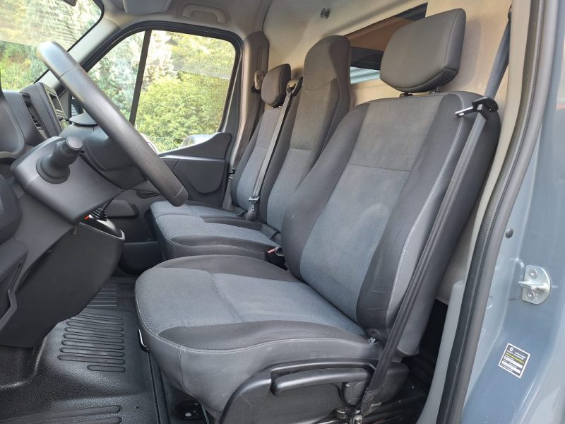 RENAULT MASTER FOURGON 2.3 DCI 180 BVR H2L2 BVR*1°MAIN*