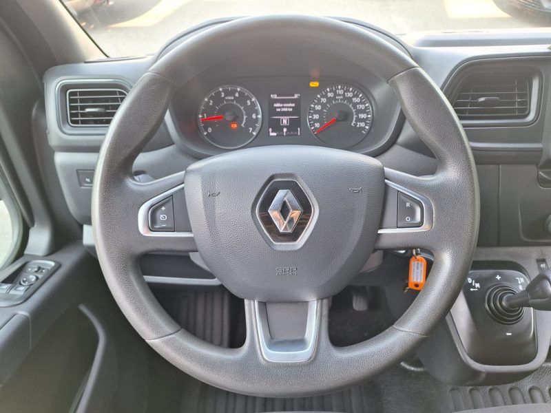RENAULT MASTER FOURGON 2.3 DCI 180 BVR H2L2 BVR*1°MAIN*