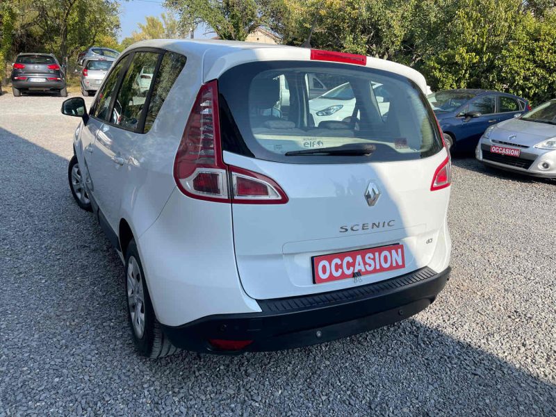 RENAULT MEGANE SCENIC 2010