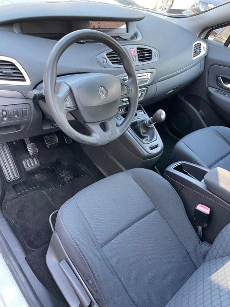 RENAULT MEGANE SCENIC 2010