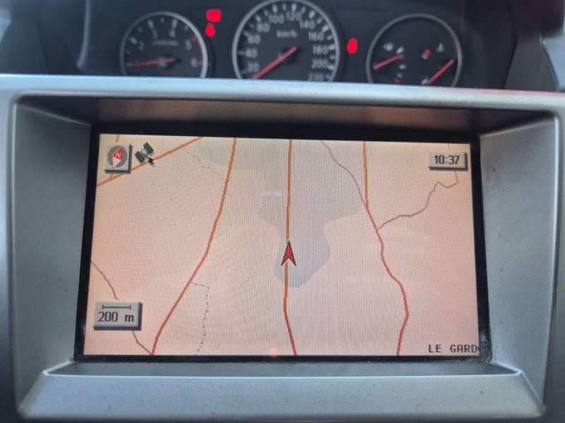 NISSAN NON DEFINI 2004