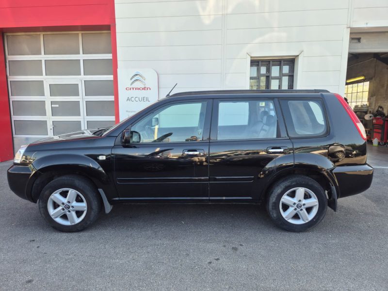 NISSAN NON DEFINI 2004