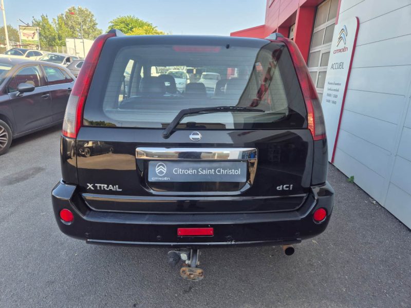 NISSAN NON DEFINI 2004