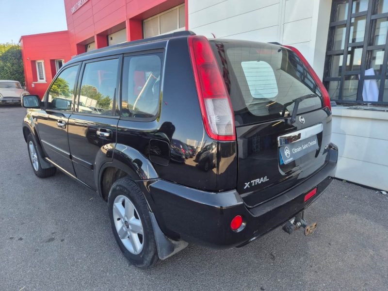 NISSAN NON DEFINI 2004