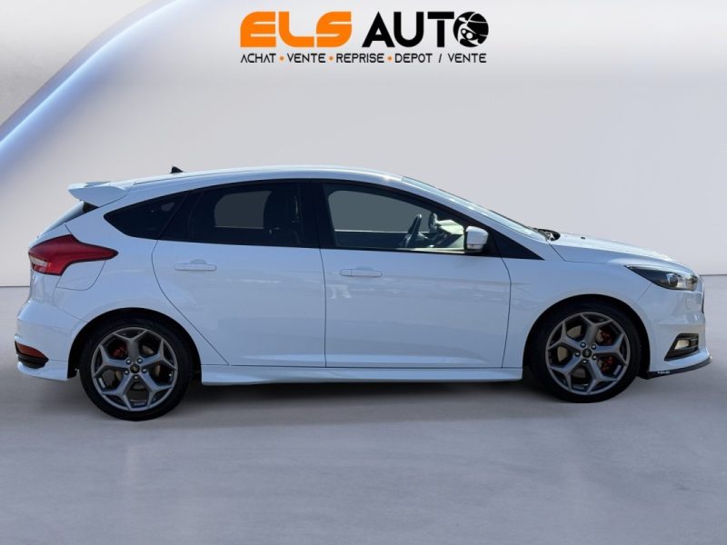 FORD FOCUS ST 2.0 250ch