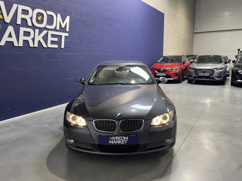 BMW SERIE 3 335i E92 306ch X-DRIVE BVA / SUIVI D'ENTRETIEN COMPLET 