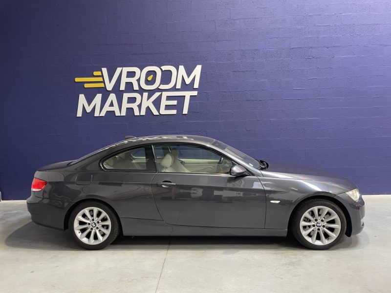 BMW SERIE 3 335i E92 306ch X-DRIVE BVA / SUIVI D'ENTRETIEN COMPLET 