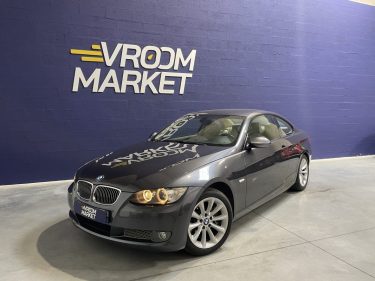 BMW SERIE 3 335i E92 306ch X-DRIVE BVA / SUIVI D'ENTRETIEN COMPLET 