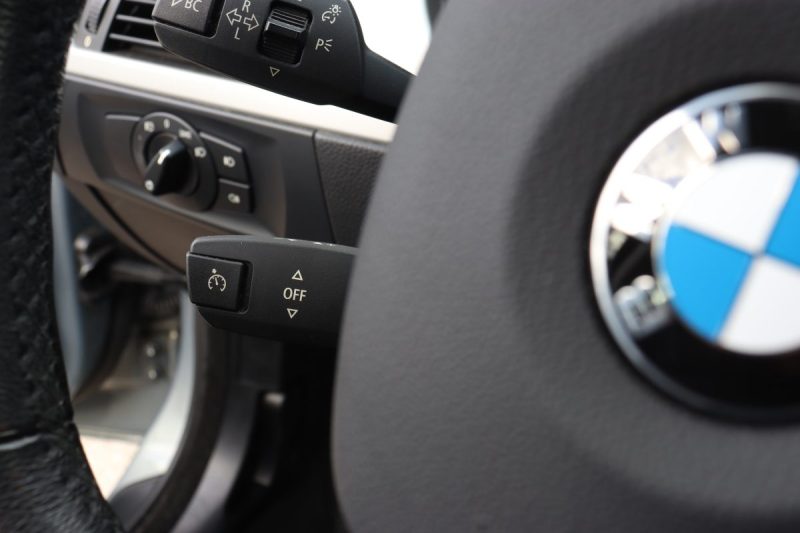 BMW SERIE 3 (E91) TOURING 330XDA 231 SPORT 