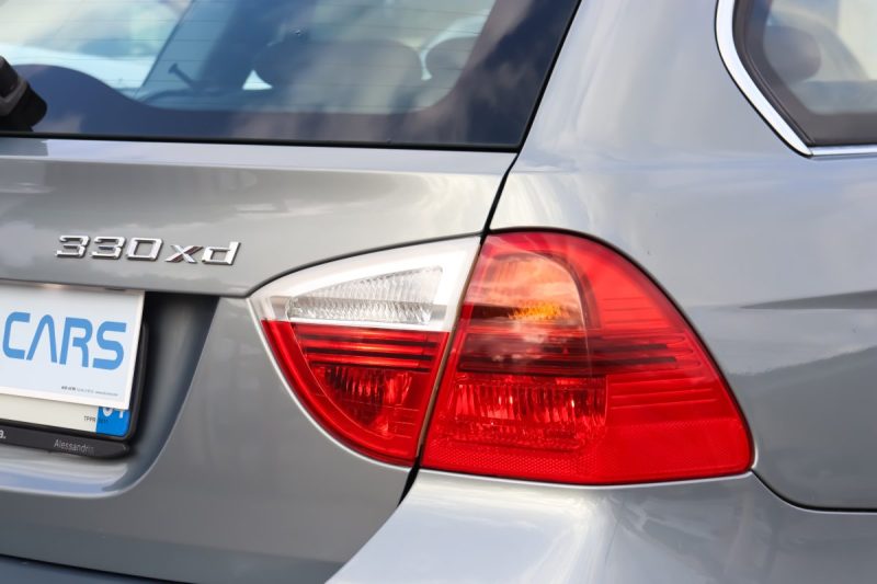 BMW SERIE 3 (E91) TOURING 330XDA 231 SPORT 
