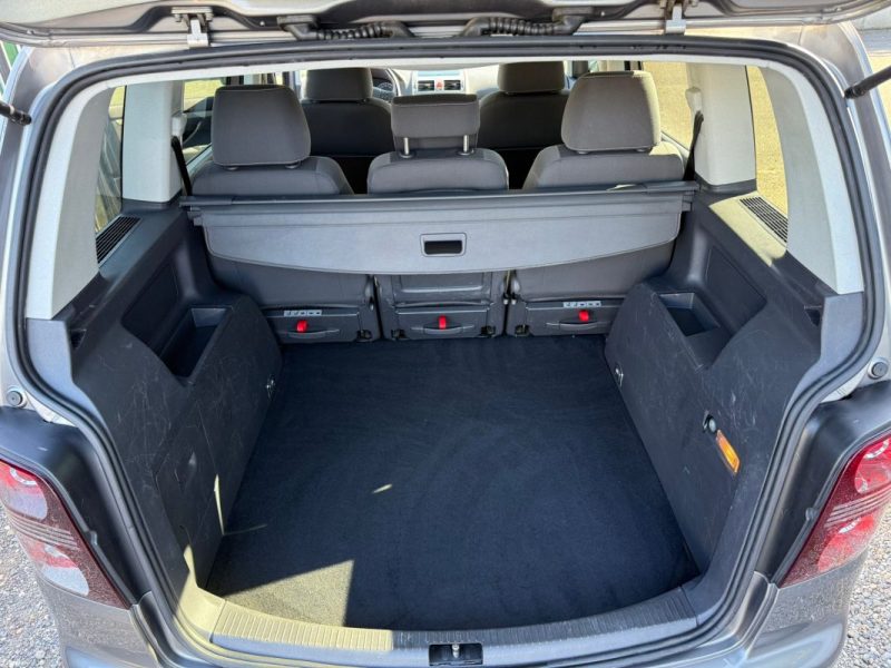 VOLKSWAGEN TOURAN 1.4l TSI 140CV CONFORTLINE DSG7