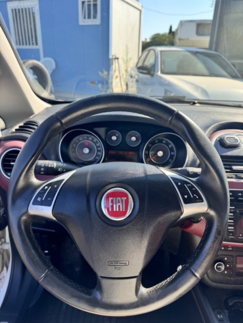 Fiat punto 2010 1.3 Multijet 16v 85ch DPF S&S Dynamic 95g 5p