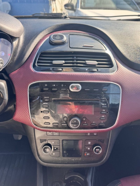 Fiat punto 2010 1.3 Multijet 16v 85ch DPF S&S Dynamic 95g 5p