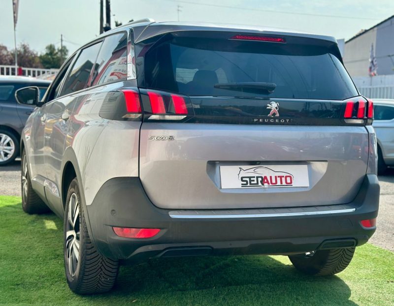PEUGEOT 5008 1.5 BLUEHDI 130 S&S ALLURE EAT8 - *** REMISE - A PRIX COUTANT !! ***