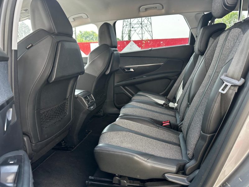 PEUGEOT 5008 1.5 BLUEHDI 130 S&S ALLURE EAT8 - *** REMISE - A PRIX COUTANT !! ***