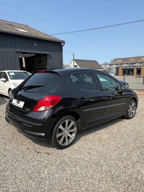 PEUGEOT 207 1.6 HDi 112 Sportium 5p