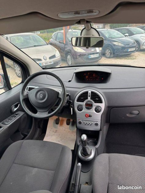 RENAULT MODUS 2010