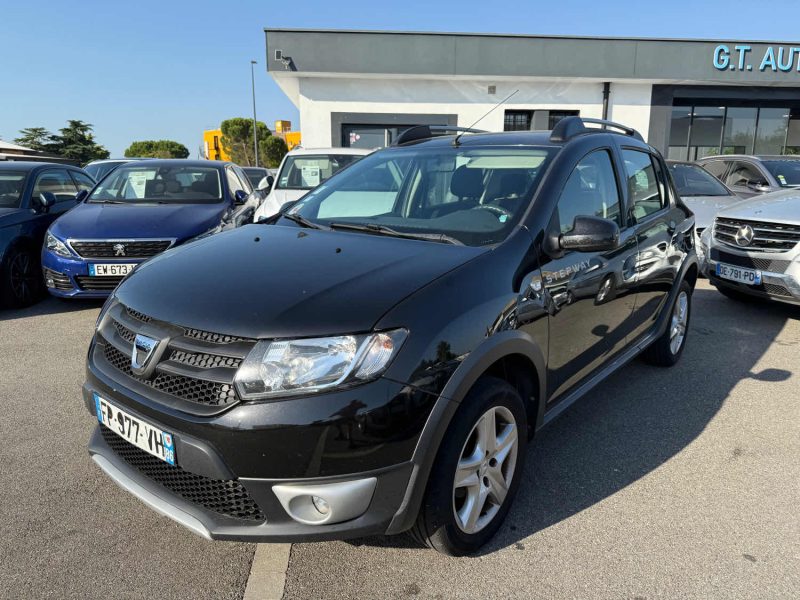 DACIA SANDERO 2015