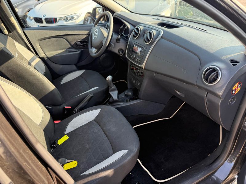 DACIA SANDERO 2015