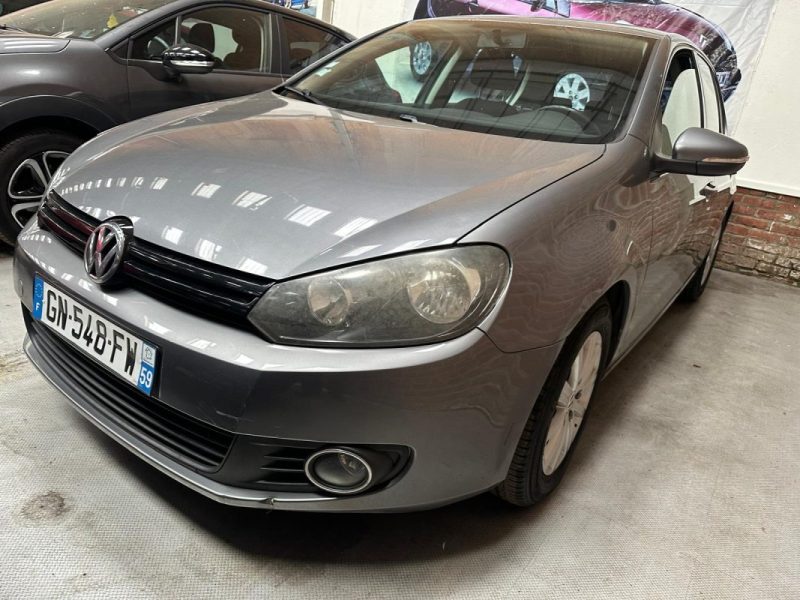 VOLKSWAGEN GOLF VI 1.6 TDI 105ch BlueMotion 2011
