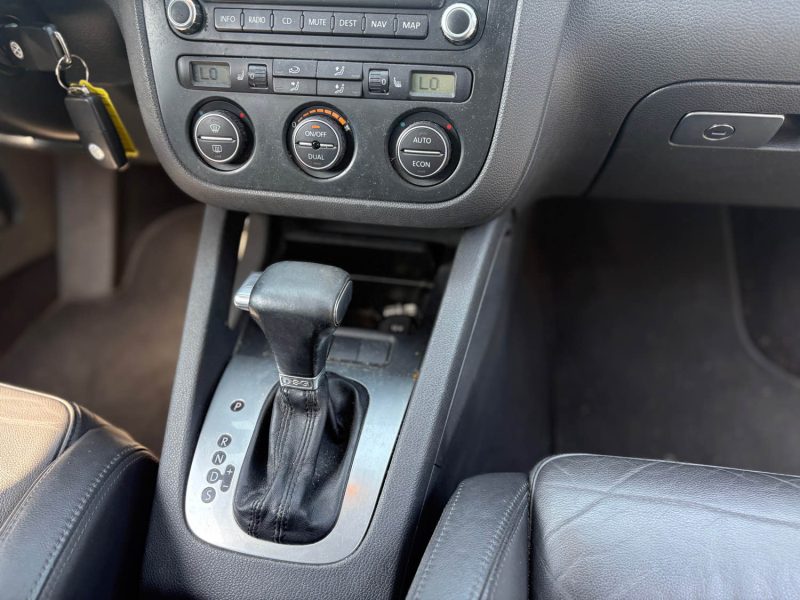 VOLKSWAGEN GOLF 2006