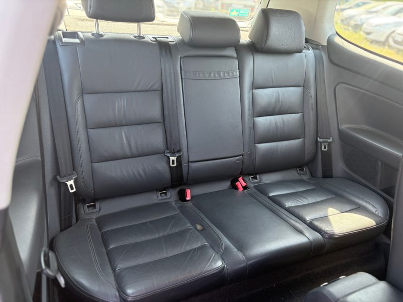 VOLKSWAGEN GOLF 2006