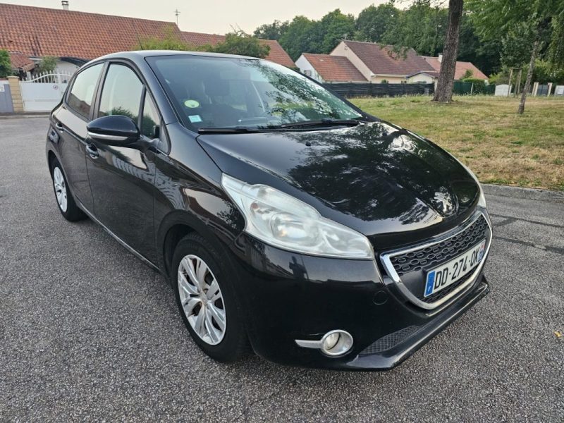 PEUGEOT 208 I 2014