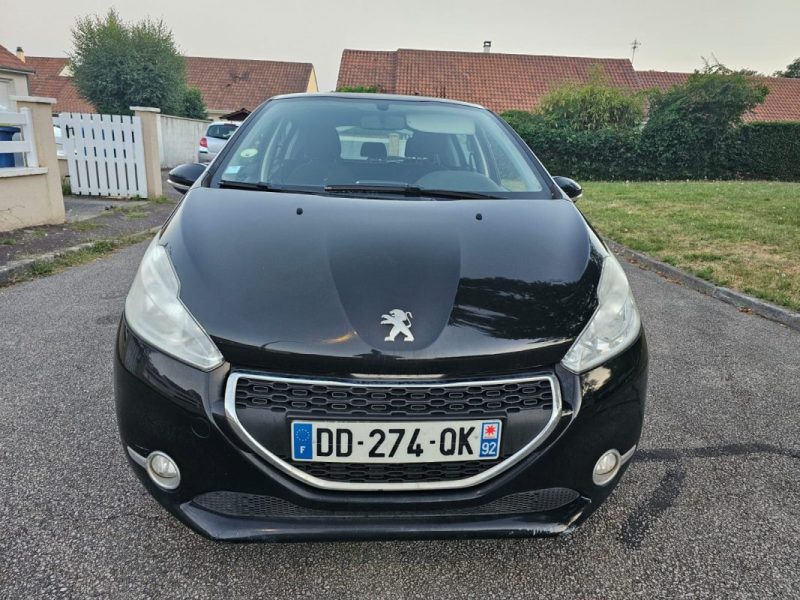 PEUGEOT 208 I 2014
